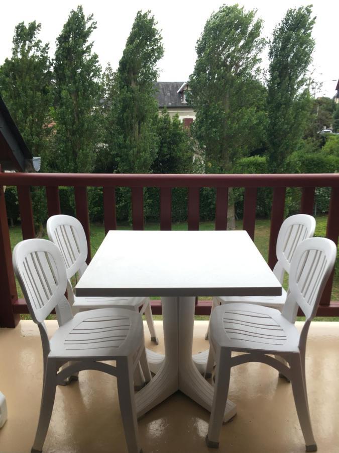 Appartement Cabourg, T2 Parfait Pour Vous ! Proche Et Centre-ville, 2 à 4 Pers. Cabourg