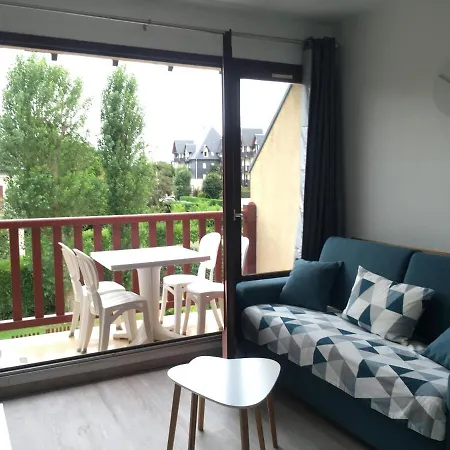 Cabourg, T2 Parfait Pour Vous ! Proche Plage Et Centre-Ville, 2 A 4 Pers. Exterior photo