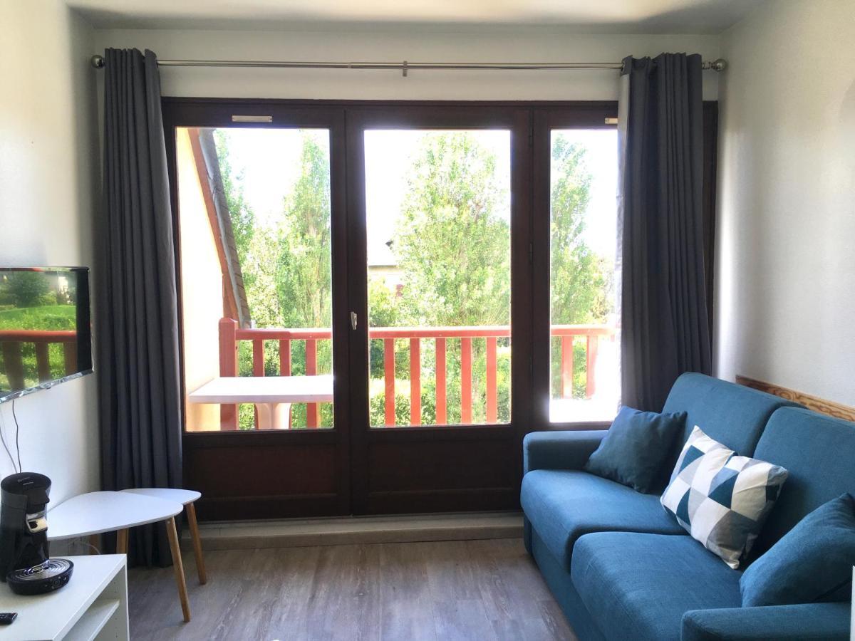 Cabourg, T2 Parfait Pour Vous ! Proche Et Centre-ville, 2 A 4 Pers. *